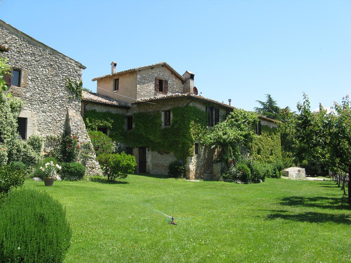 Della Genga Resort Arezzola Exterior photo